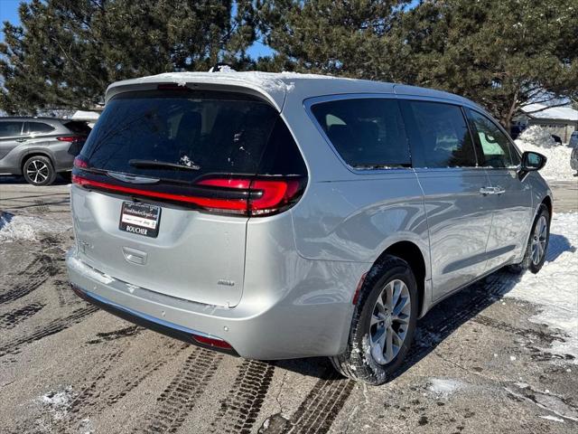 2026 Chrysler Pacifica PACIFICA SELECT AWD