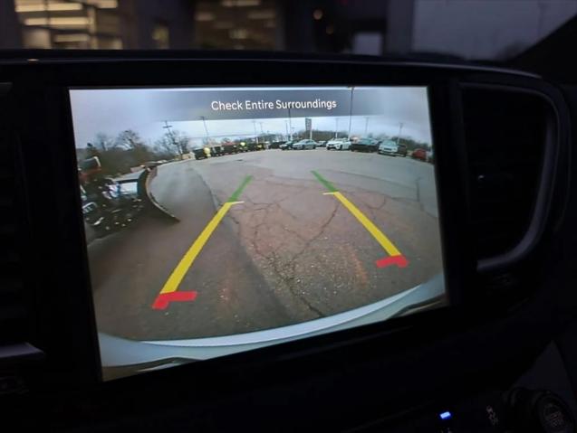 2026 Chrysler Voyager VOYAGER LX