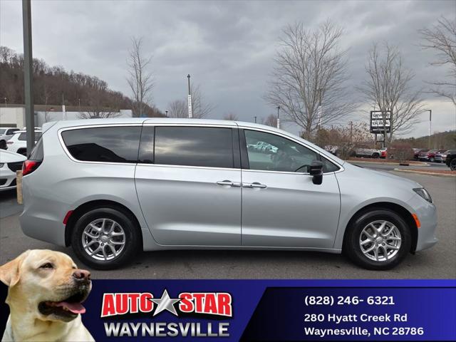 2026 Chrysler Voyager VOYAGER LX