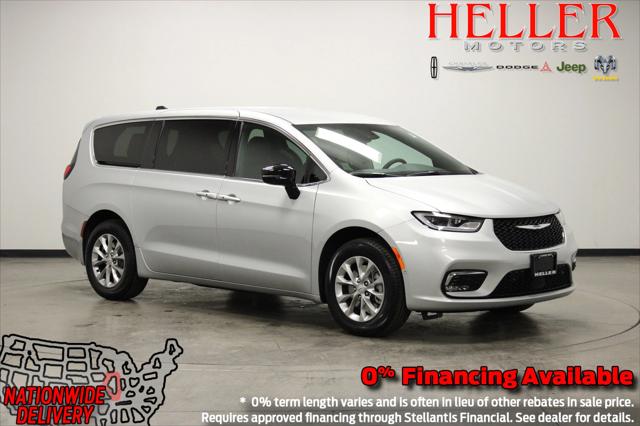 2026 Chrysler Pacifica Select AWD for sale in Pontiac, IL