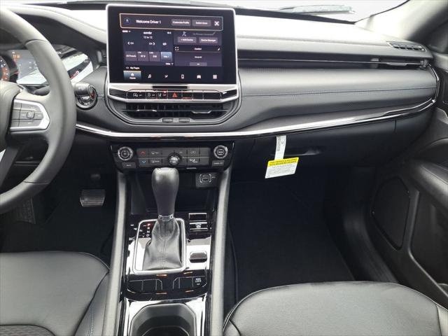 2026 Jeep Compass COMPASS LATITUDE ALTITUDE 4X4 2026 Jeep Compass COMPASS LATITUDE ALTITUDE 4X4