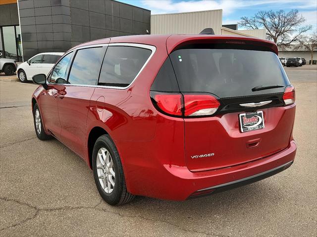 2026 Chrysler Voyager VOYAGER LX