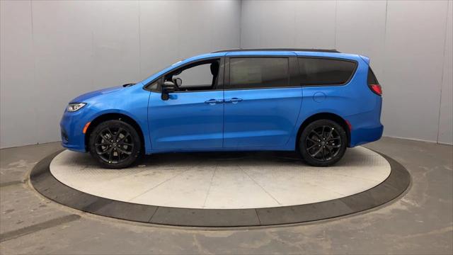 2026 Chrysler Pacifica PACIFICA SELECT AWD 2026 Chrysler Pacifica PACIFICA SELECT AWD