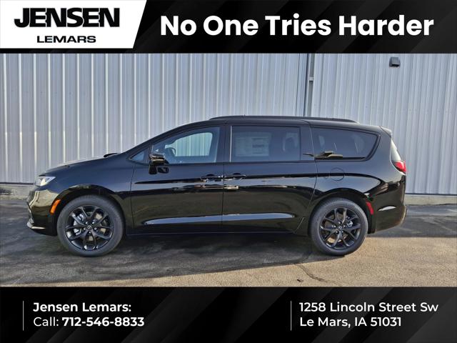 2026 Chrysler Pacifica PACIFICA SELECT AWD