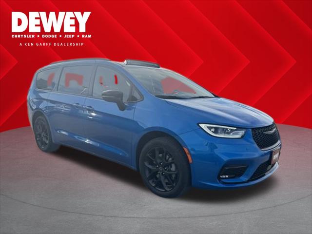 2026 Chrysler Pacifica PACIFICA LIMITED AWD