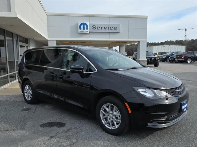 2026 Chrysler Voyager VOYAGER LX