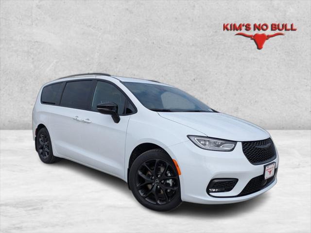 2026 Chrysler Pacifica Select for sale in Laurel, MS