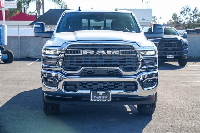 2026 RAM Ram 3500 RAM 3500 TRADESMAN CREW CAB 4X4 64 BOX