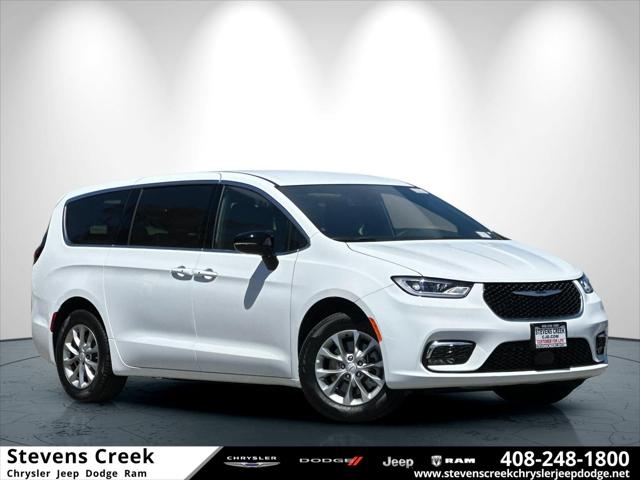 2026 Chrysler Pacifica PACIFICA SELECT AWD