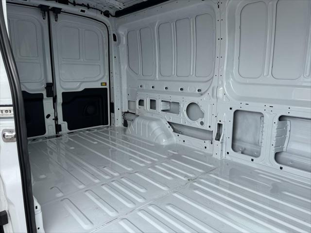2026 Ford Transit Cargo Van T-250 148  MED RF 9150 GV