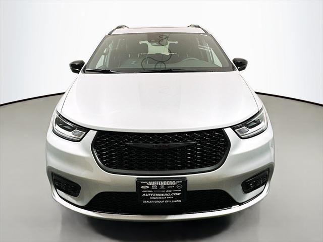 2026 Chrysler Pacifica PACIFICA LIMITED