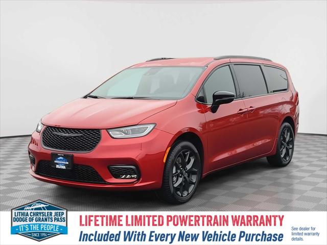 2026 Chrysler Pacifica PACIFICA SELECT AWD