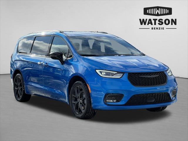 2026 Chrysler Pacifica PACIFICA SELECT AWD