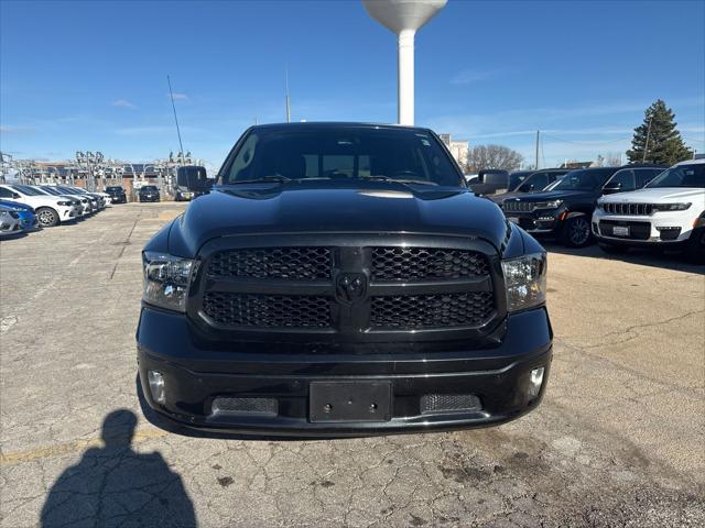 2018 RAM 1500 Big Horn Crew Cab 4x4 57 Box 2018 RAM 1500 Big Horn Crew Cab 4x4 57 Box