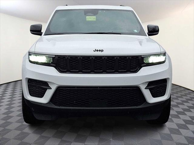 2023 Jeep Grand Cherokee Altitude 4x4 2023 Jeep Grand Cherokee Altitude 4x4