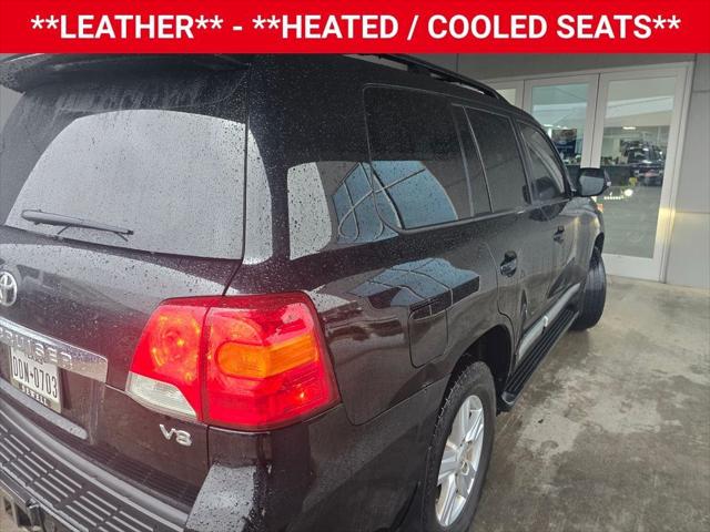 2013 Toyota Land Cruiser V8