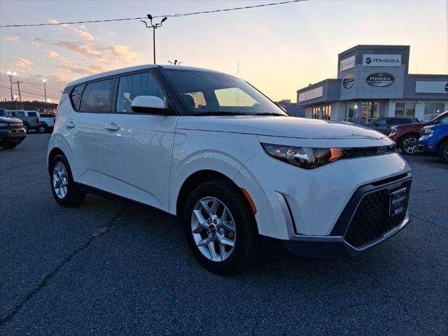 2024 Kia Soul LX 2024 Kia Soul LX