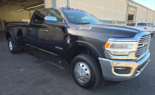 2022 RAM 3500 Laramie Crew Cab 4x4 8 Box