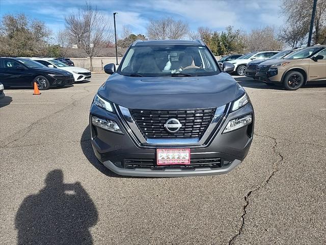 2022 Nissan Rogue SV 2022 Nissan Rogue SV