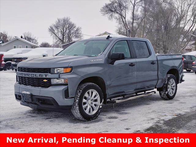 2021 Chevrolet Silverado 1500 4WD Crew Cab Short Bed Custom 2021 Chevrolet Silverado 1500 4WD Crew Cab Short Bed Custom
