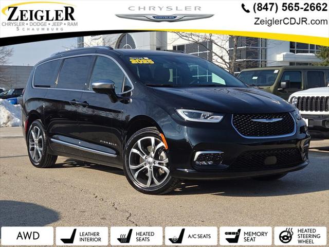 2025 Chrysler Pacifica Pinnacle AWD
