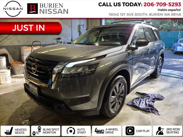 2022 Nissan Pathfinder SV 4WD 2022 Nissan Pathfinder SV 4WD