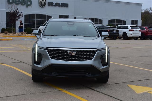2024 Cadillac XT4 AWD Premium Luxury