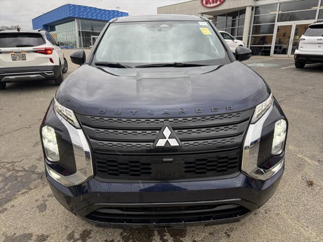 2022 Mitsubishi Outlander SE 2022 Mitsubishi Outlander SE