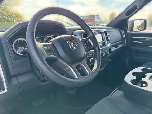 2024 RAM 1500 Classic Warlock Crew Cab 4x2 57 Box 2024 RAM 1500 Classic Warlock Crew Cab 4x2 57 Box