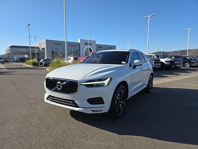 2021 Volvo XC60 T5 Momentum 2021 Volvo XC60 T5 Momentum