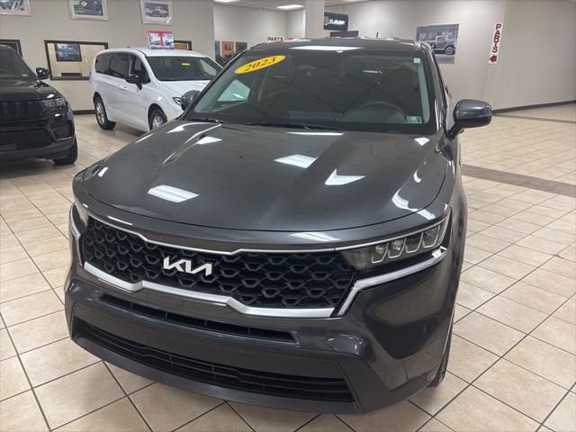 2023 Kia Sorento LX