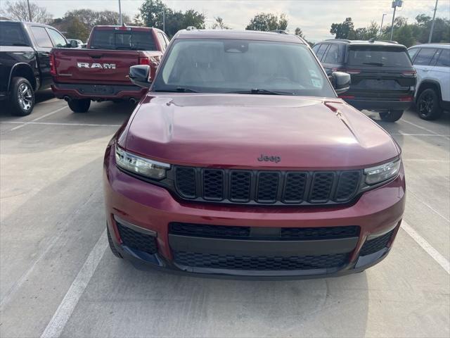 2022 Jeep Grand Cherokee L Limited 4x2 2022 Jeep Grand Cherokee L Limited 4x2