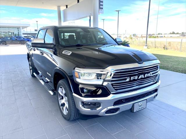 2019 RAM 1500 Laramie Crew Cab 4x4 57 Box 2019 RAM 1500 Laramie Crew Cab 4x4 57 Box