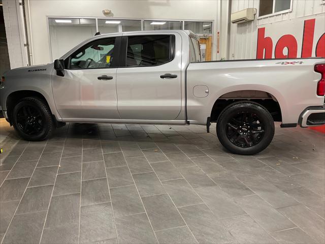 2022 Chevrolet Silverado 1500 LTD 4WD Crew Cab Short Bed Custom 2022 Chevrolet Silverado 1500 LTD 4WD Crew Cab Short Bed Custom