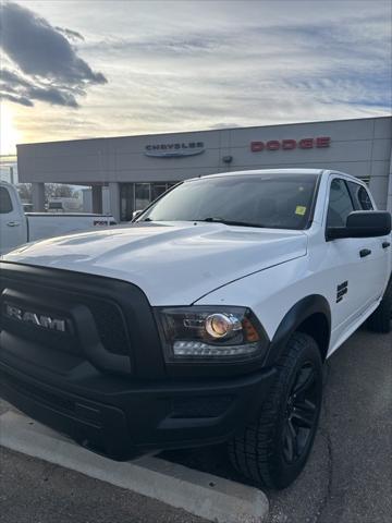 2024 RAM 1500 Classic Warlock Crew Cab 4x4 57 Box 2024 RAM 1500 Classic Warlock Crew Cab 4x4 57 Box