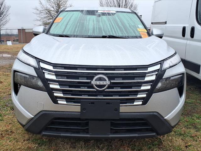 2024 Nissan Rogue SV FWD 2024 Nissan Rogue SV FWD