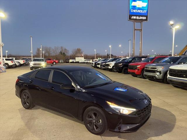 2023 Hyundai Elantra SEL 2023 Hyundai Elantra SEL