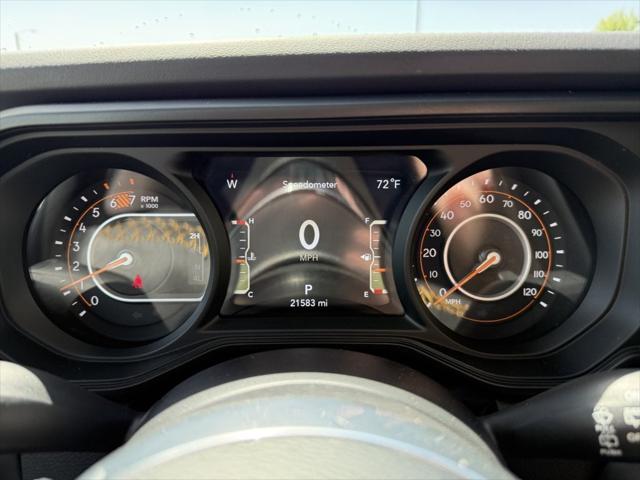 2025 Jeep Wrangler 4-Door Sahara 4x4