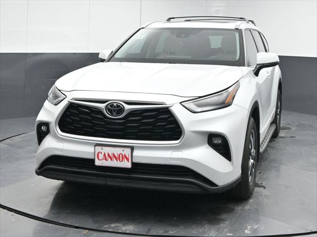 2022 Toyota Highlander XLE 2022 Toyota Highlander XLE