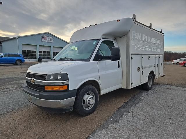 2017 Chevrolet Express Cutaway Work Van 2017 Chevrolet Express Cutaway Work Van