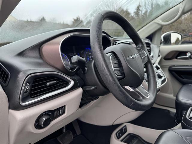 2020 Chrysler Voyager LXI