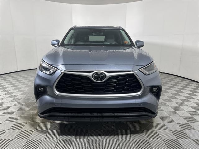 2022 Toyota Highlander XLE 2022 Toyota Highlander XLE