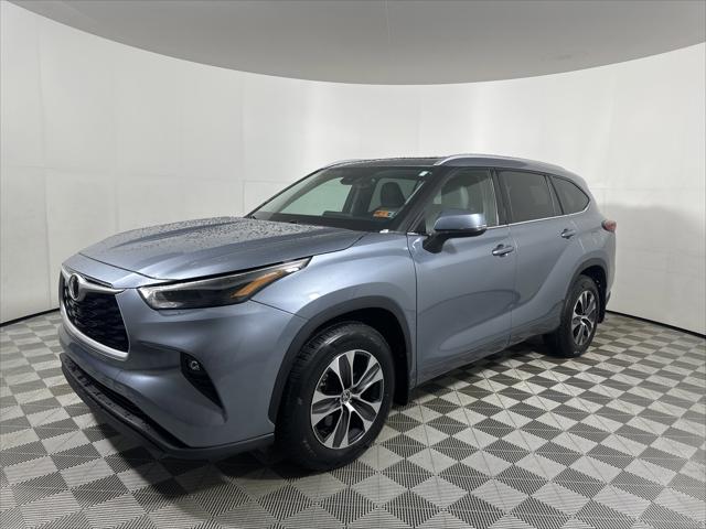 2022 Toyota Highlander XLE 2022 Toyota Highlander XLE