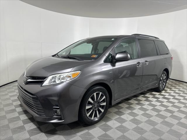 2018 Toyota Sienna XLE 7 Passenger