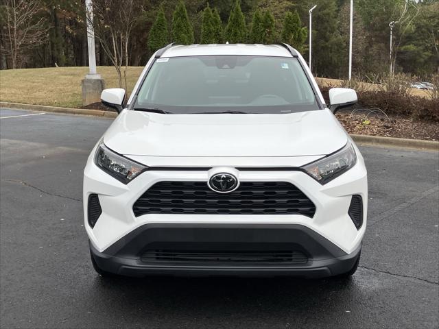 2020 Toyota RAV4 LE 2020 Toyota RAV4 LE