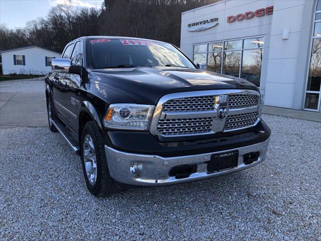 2017 RAM 1500 Laramie Crew Cab 4x4 57 Box 2017 RAM 1500 Laramie Crew Cab 4x4 57 Box