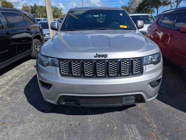 2020 Jeep Grand Cherokee Altitude 4X2 2020 Jeep Grand Cherokee Altitude 4X2