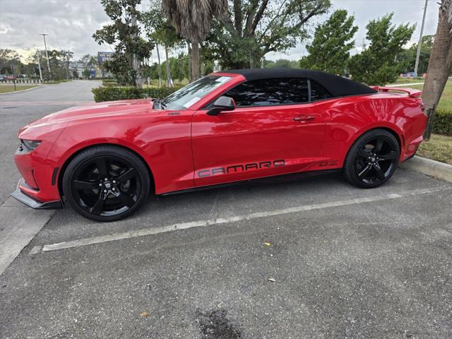 2020 Chevrolet Camaro RWD Convertible 1LT