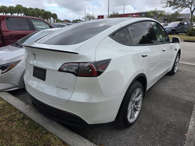 2021 Tesla Model Y Long Range Dual Motor All-Wheel Drive