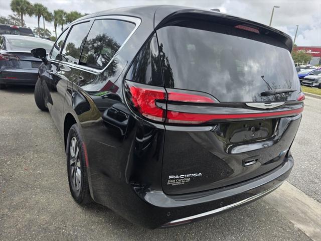 2024 Chrysler Pacifica Hybrid Select 2024 Chrysler Pacifica Hybrid Select